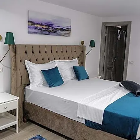 Avenue Venus - Avenue Hotel 3*