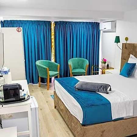 Avenue Venus - Avenue Hotel 3*