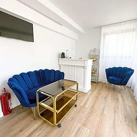 Hotel Avenue Venus - Avenue 3*
